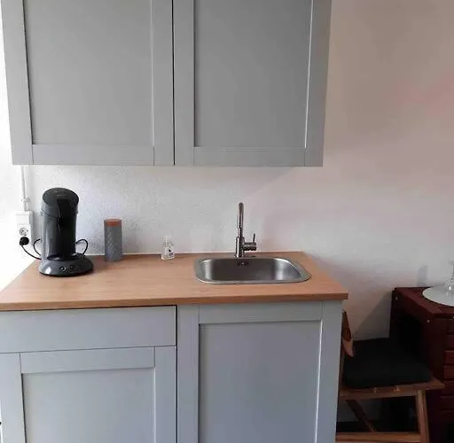 Apartment Met Eigen Douche, Toilet, Kitchenette