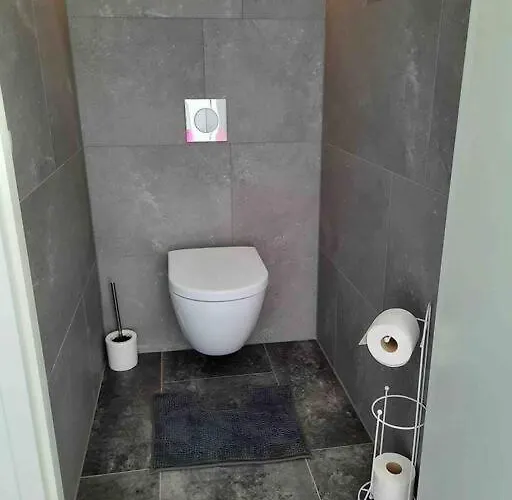 Apartment Met Eigen Douche, Toilet, Kitchenette *